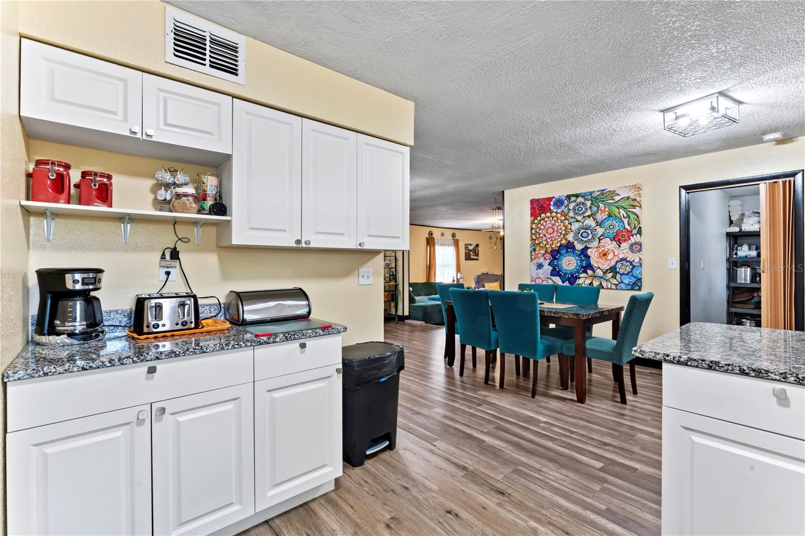 Image 19 of 30 For 3016 Reiter Drive