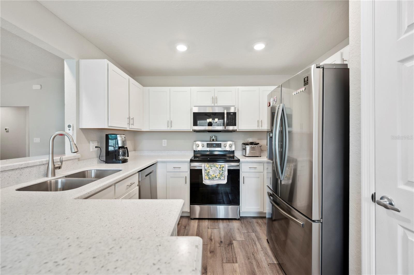 Image 11 of 34 For 133 Cloverbrook Trail