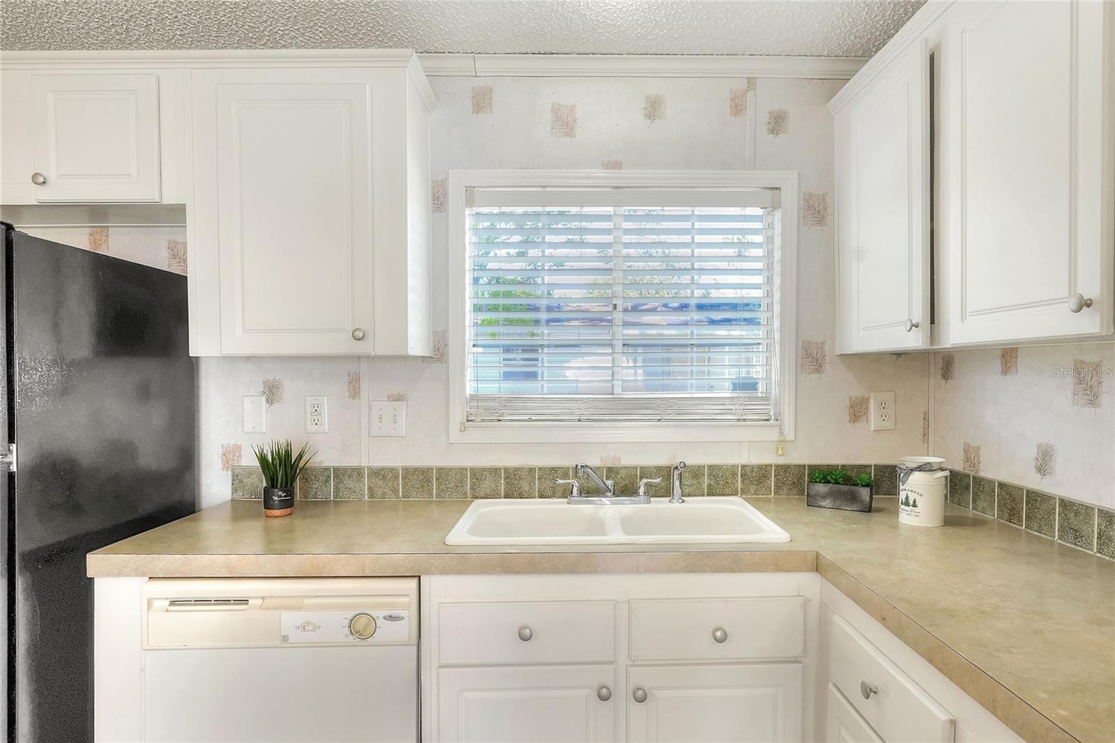 Image 11 of 30 For 3321 Peachtree Hill Road