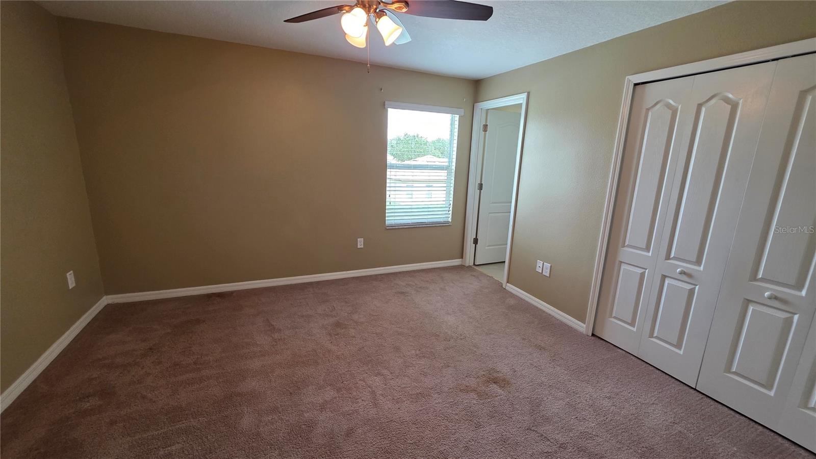 Image 16 of 39 For 6415 Torrington Circle
