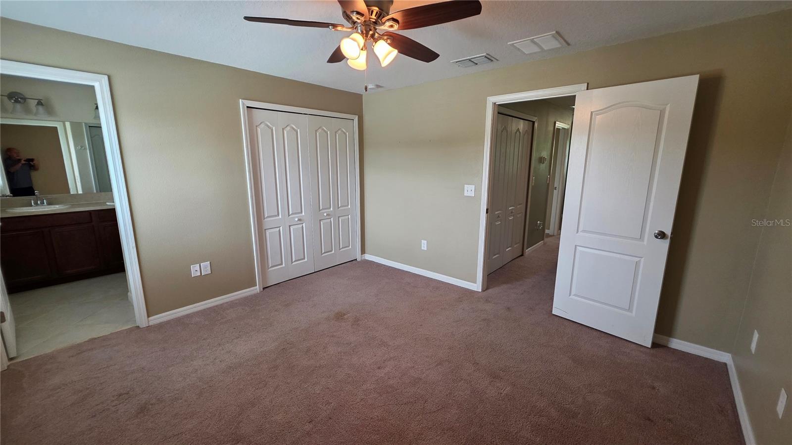 Image 17 of 39 For 6415 Torrington Circle