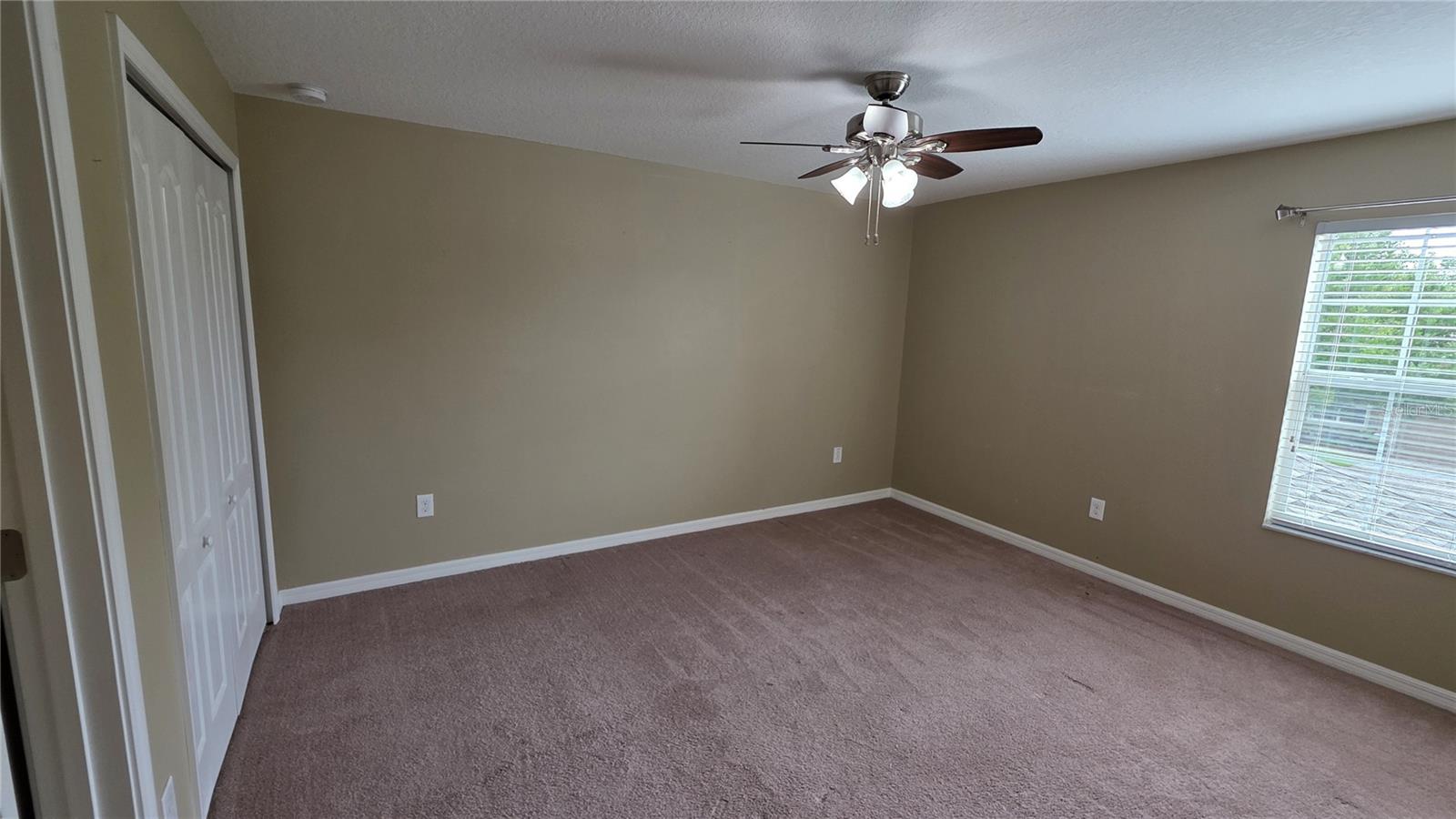 Image 22 of 39 For 6415 Torrington Circle