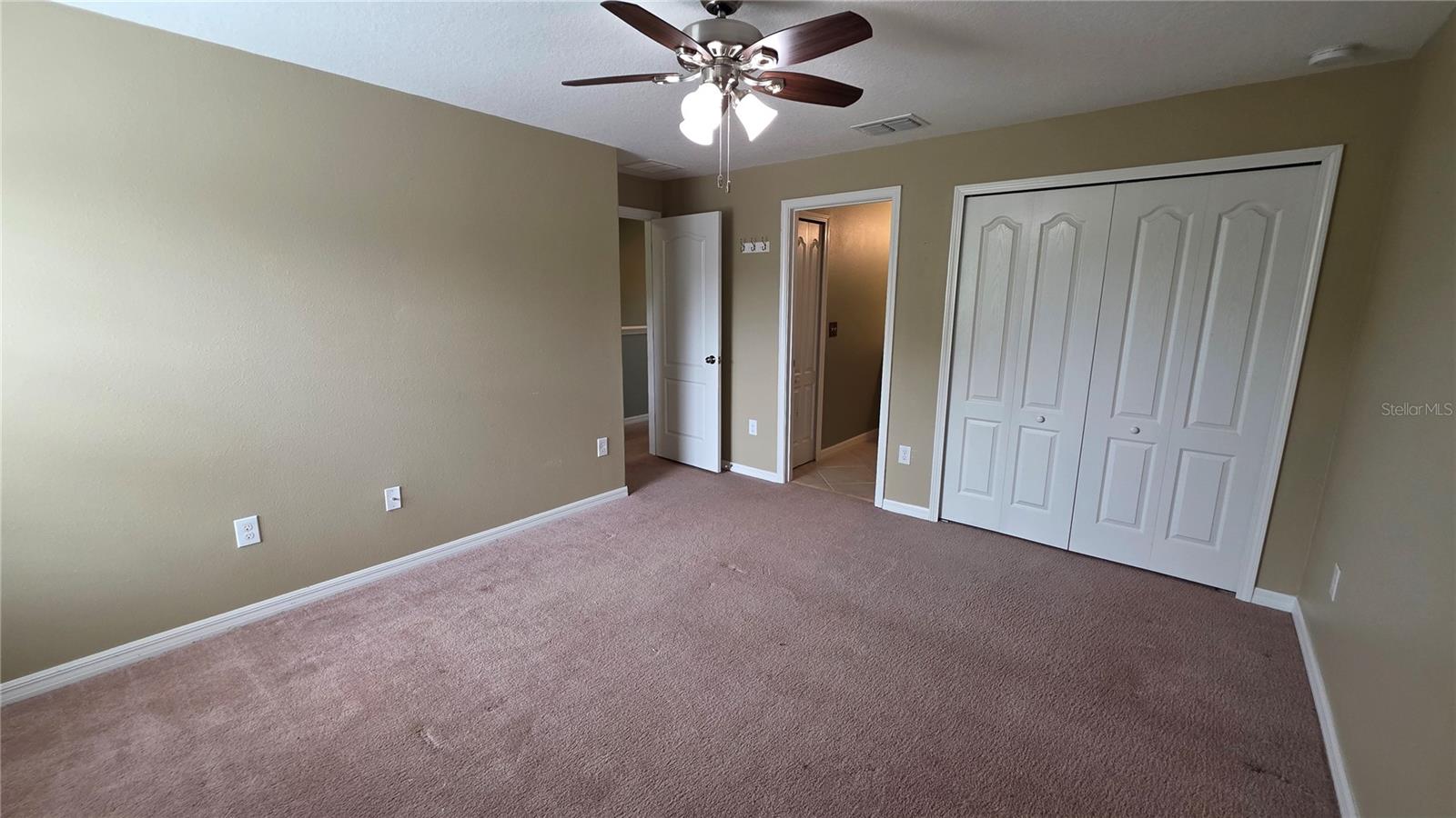Image 24 of 39 For 6415 Torrington Circle