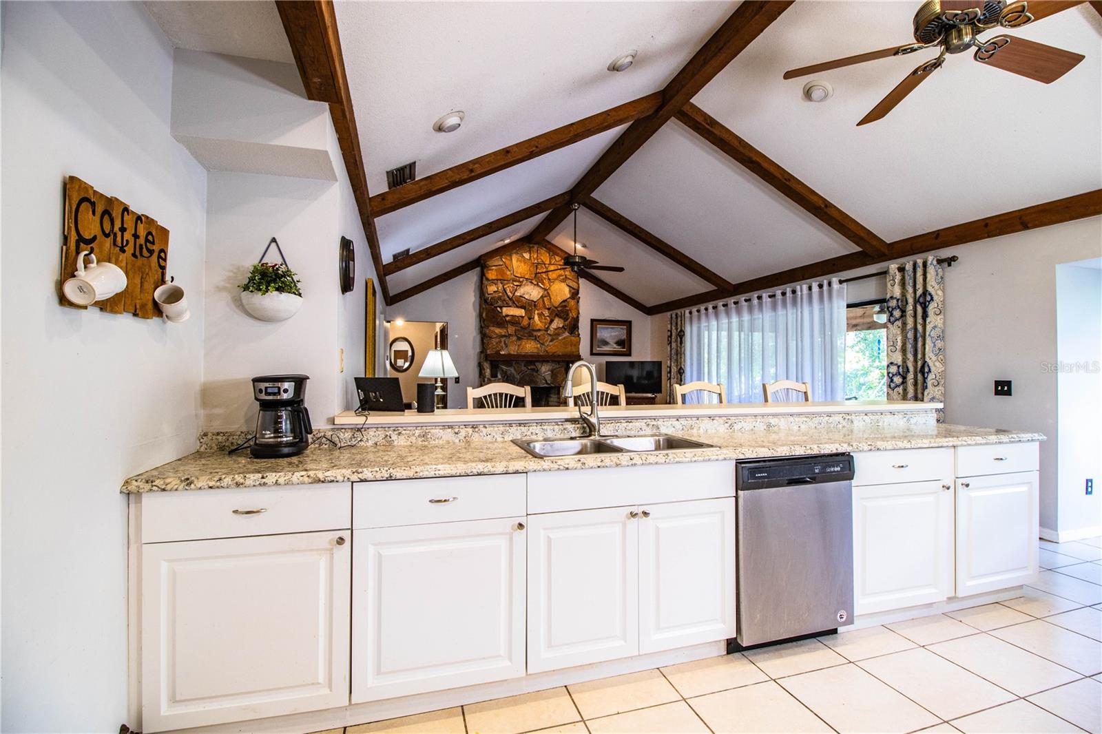 Image 15 of 54 For 2223 Wildwood Hollow Drive