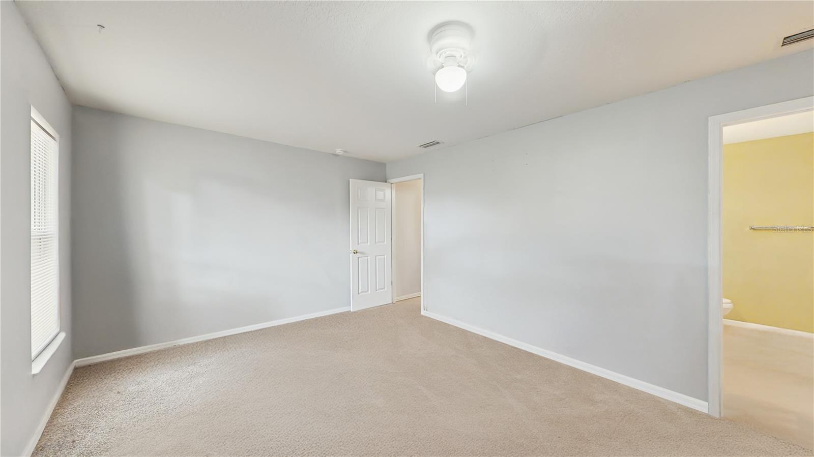 Image 11 of 22 For 7337 Hunters Greene Circle