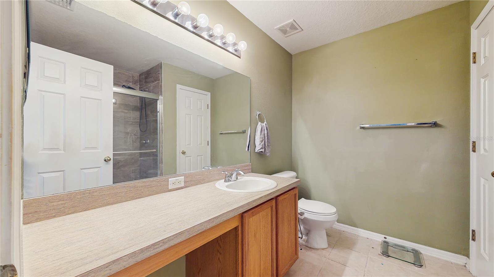 Image 12 of 22 For 7337 Hunters Greene Circle