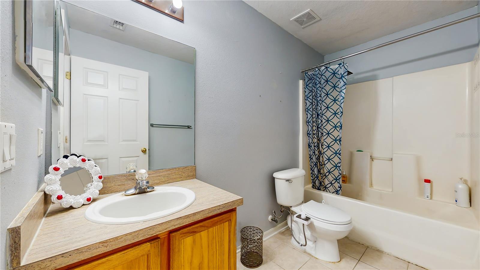 Image 18 of 22 For 7337 Hunters Greene Circle
