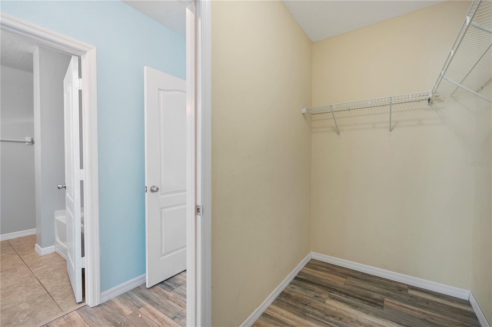 Image 20 of 36 For 6819 Glenbrook Drive