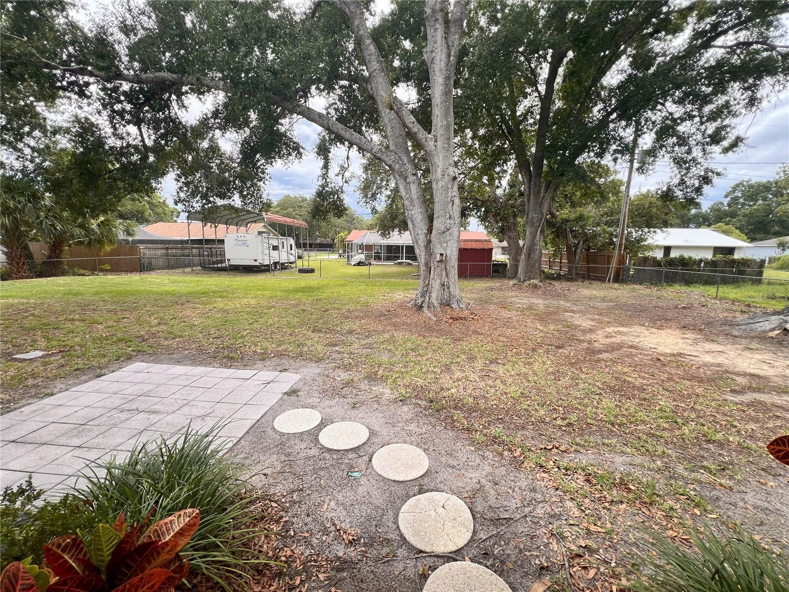 Image 20 of 23 For 8504 Campbell Road
