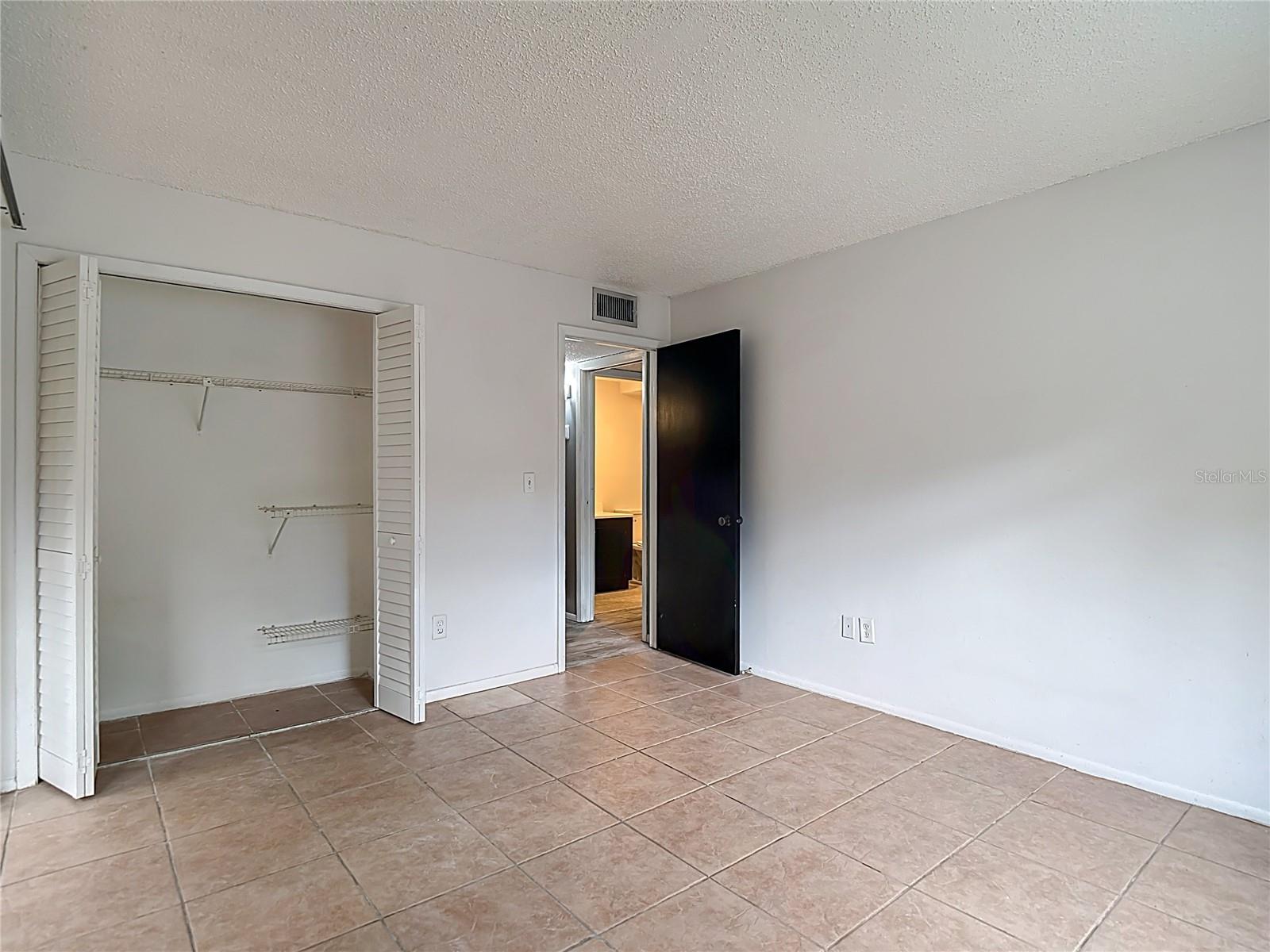 Image 22 of 44 For 11704 Raintree Village Boulevard B