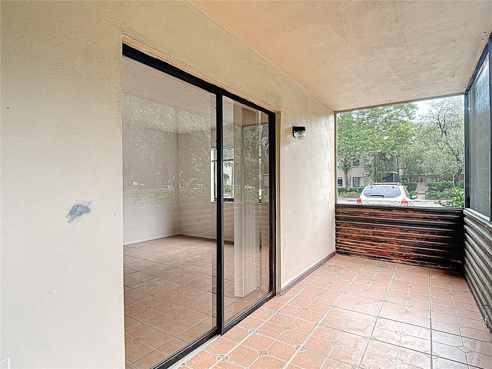 Image 28 of 44 For 11704 Raintree Village Boulevard B