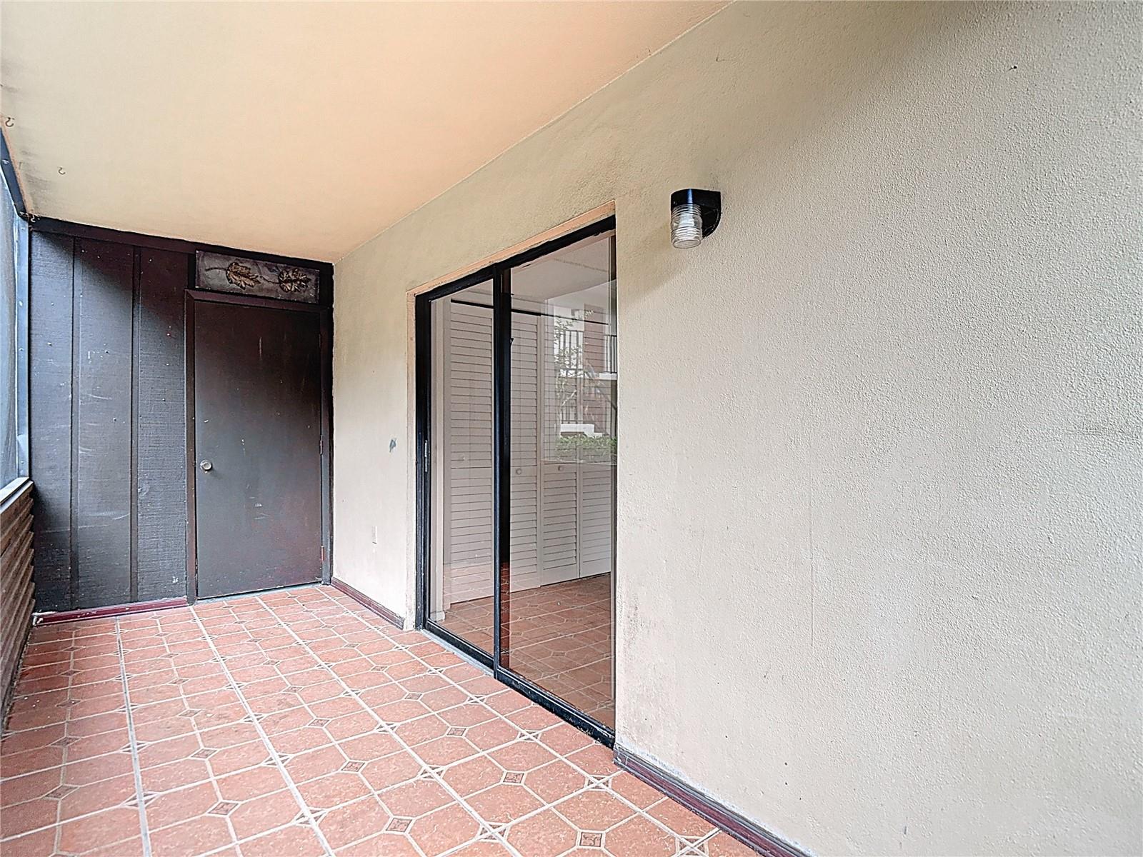 Image 29 of 44 For 11704 Raintree Village Boulevard B
