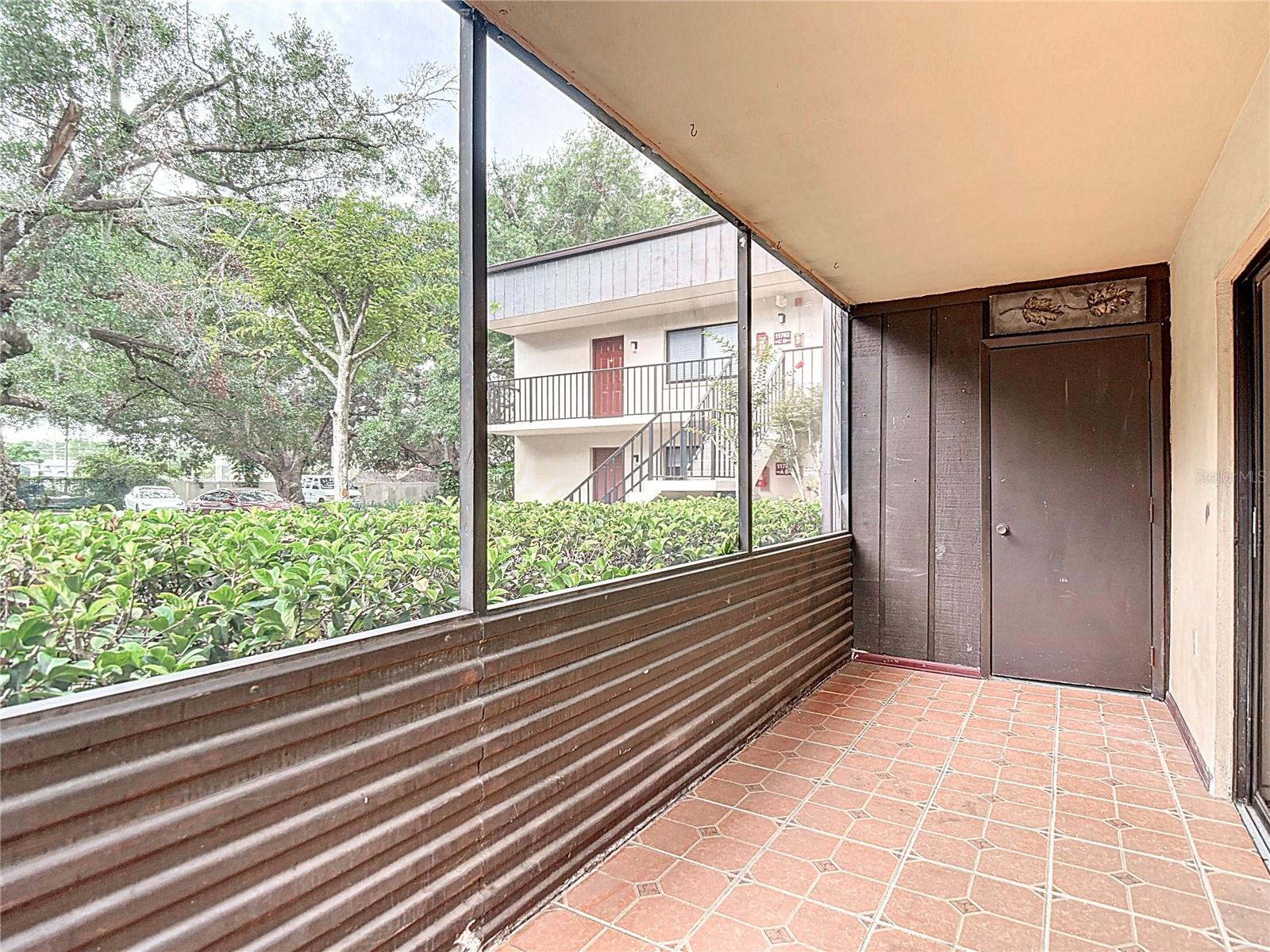 Image 30 of 44 For 11704 Raintree Village Boulevard B