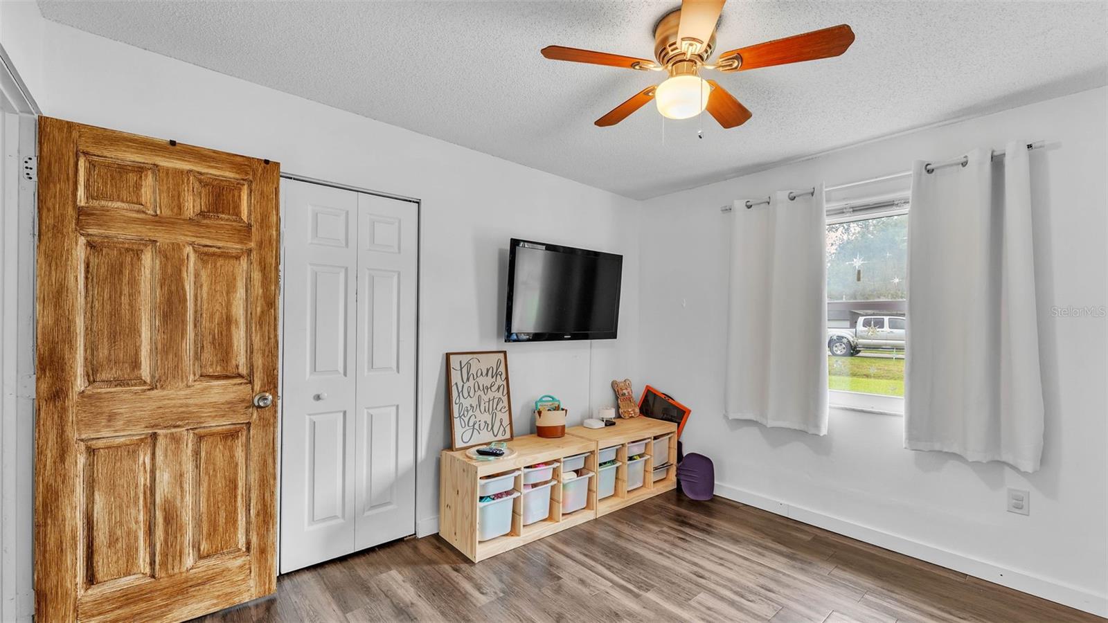 Image 28 of 37 For 5316 Forestbrook Drive E