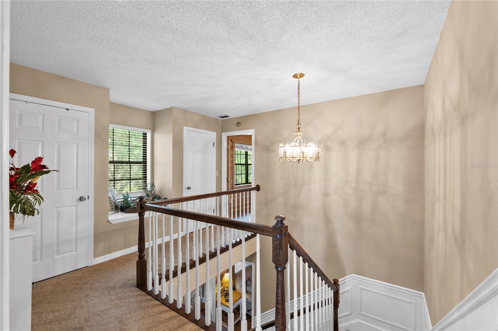 Image 21 of 67 For 2911 Walker Road