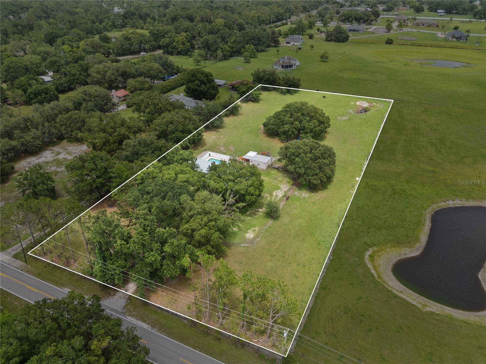Image 58 of 67 For 2911 Walker Road