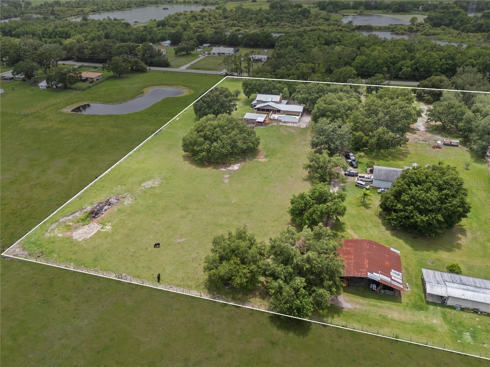 Image 61 of 67 For 2911 Walker Road