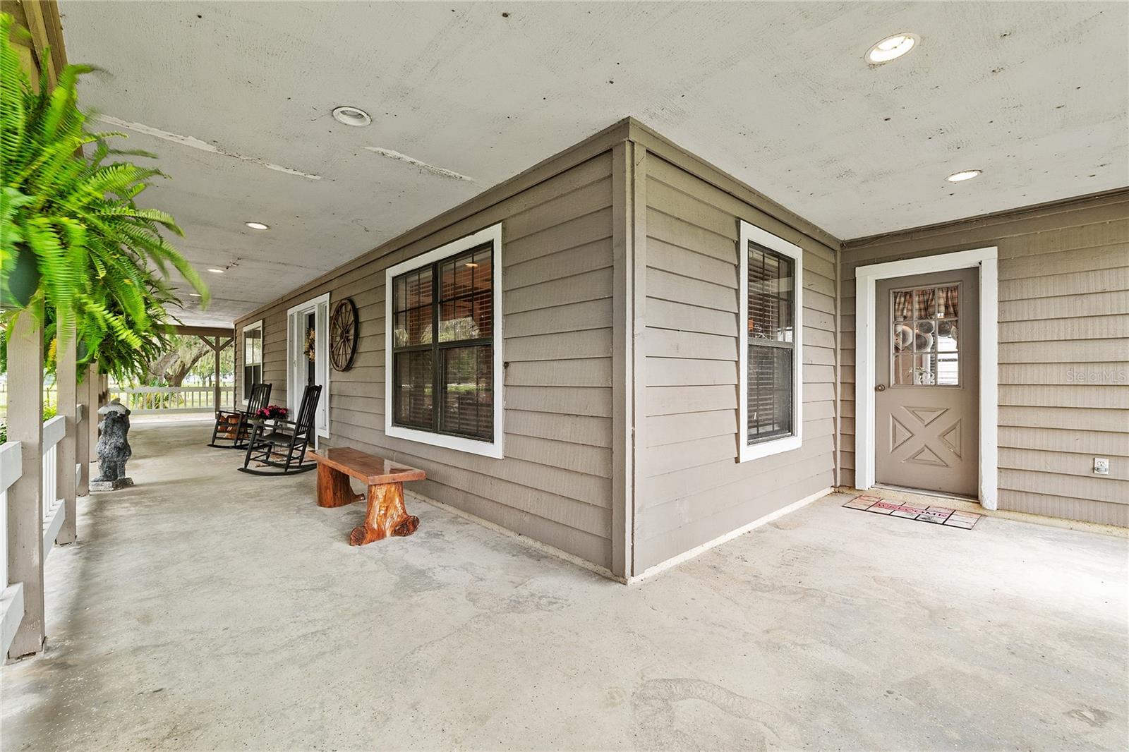 Image 7 of 67 For 2911 Walker Road