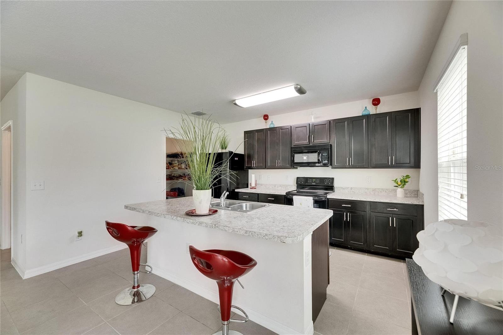 Image 21 of 55 For 503 Arbequina Court