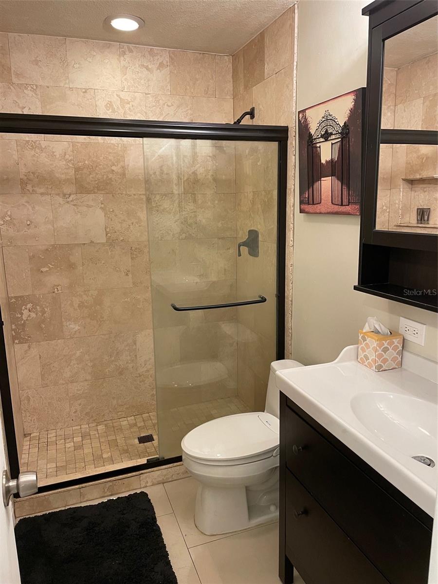 Image 11 of 39 For 3873 Pompano (furnished) Drive Se D