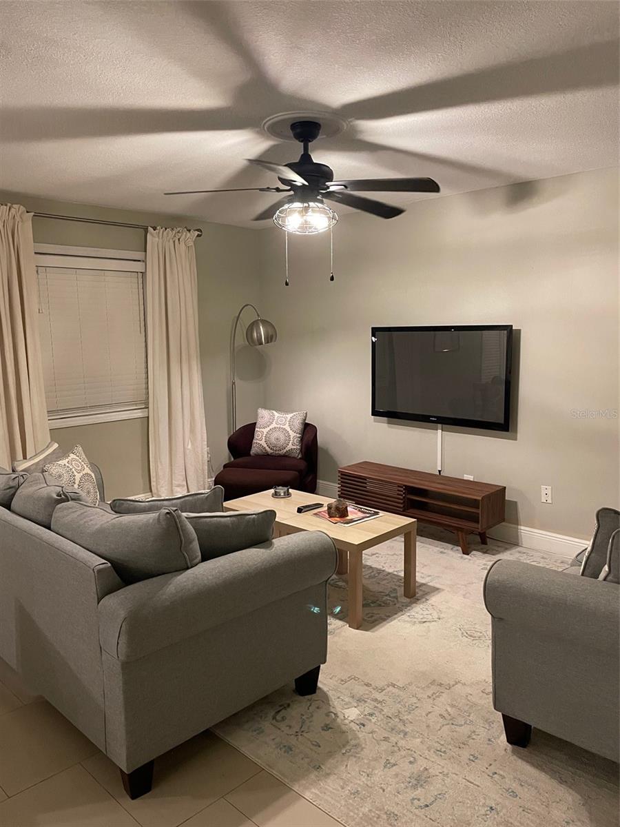Image 9 of 39 For 3873 Pompano (furnished) Drive Se D