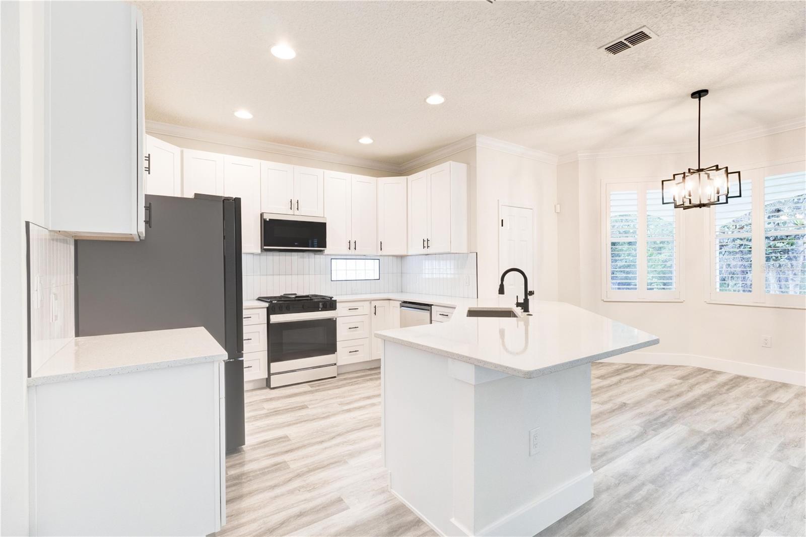 Image 13 of 73 For 11761 Bella Milano Court