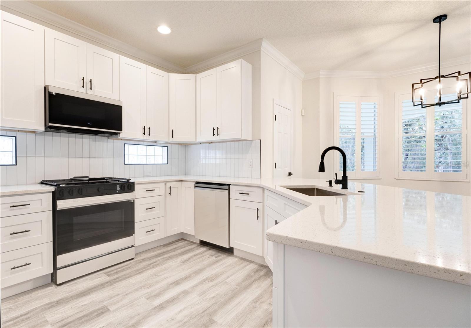 Image 16 of 73 For 11761 Bella Milano Court