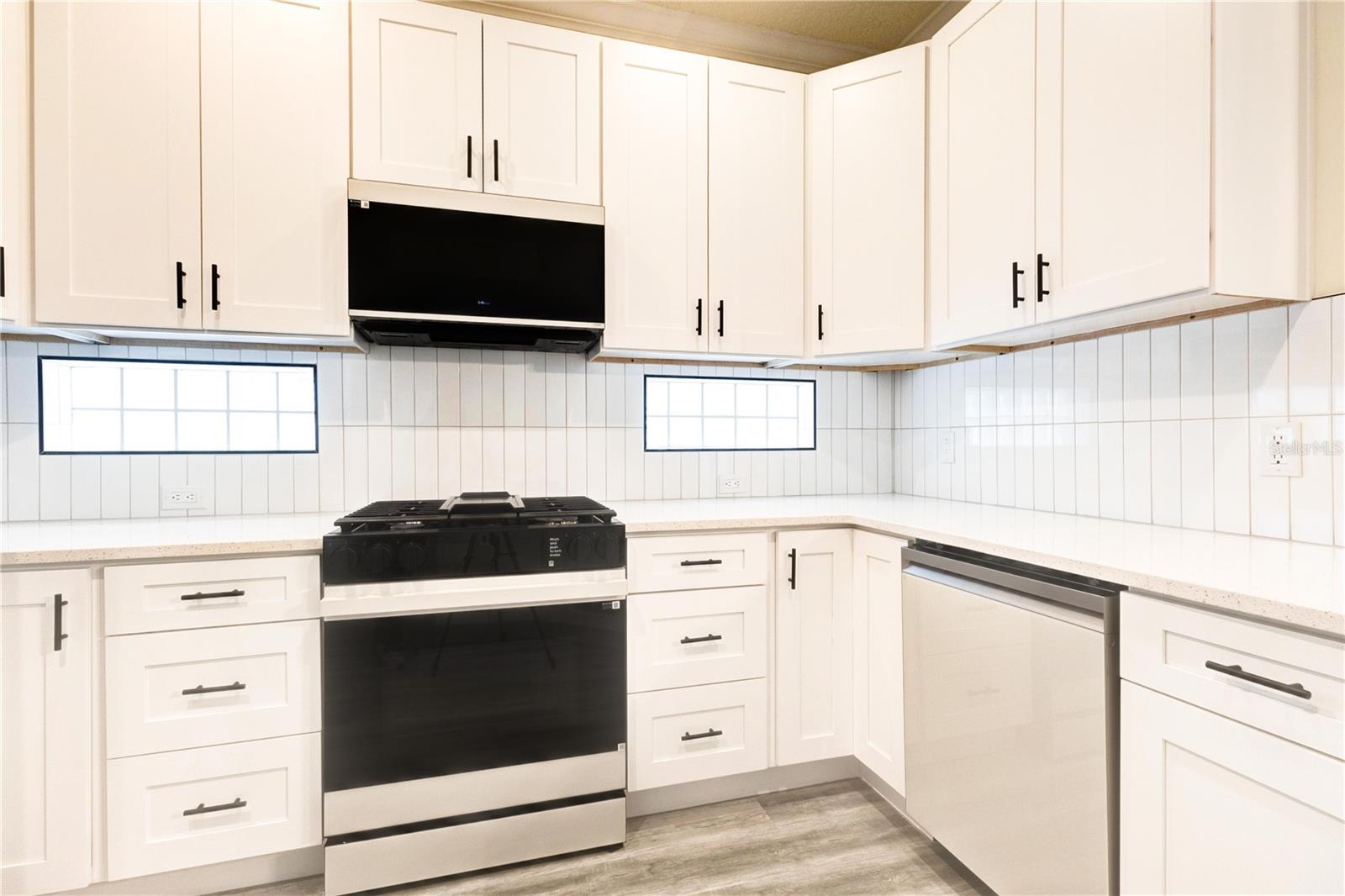 Image 17 of 73 For 11761 Bella Milano Court