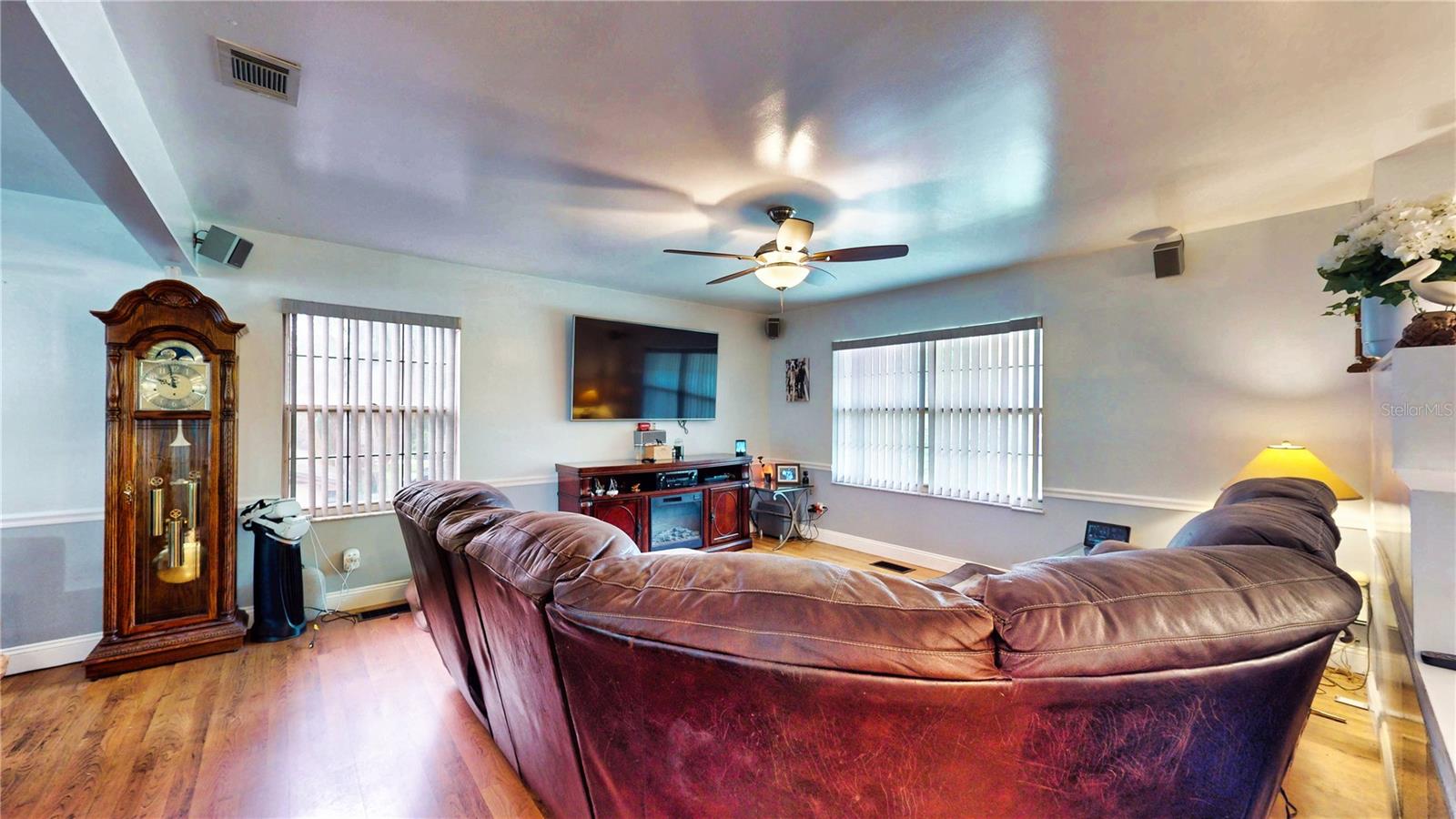 Image 9 of 64 For 2333 Cheshire Place