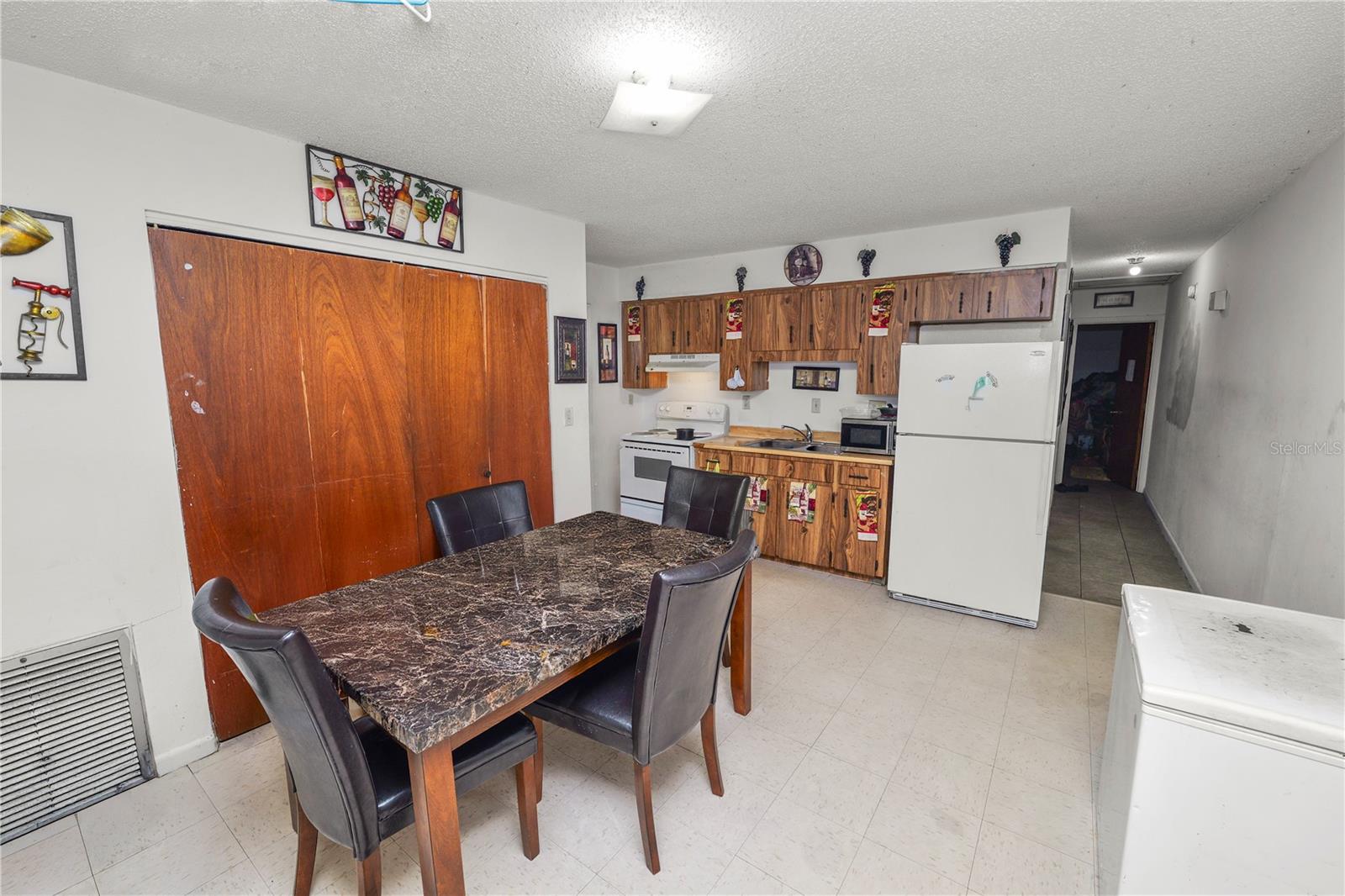 Image 9 of 29 For 2112 San Gully Road 2112-2114
