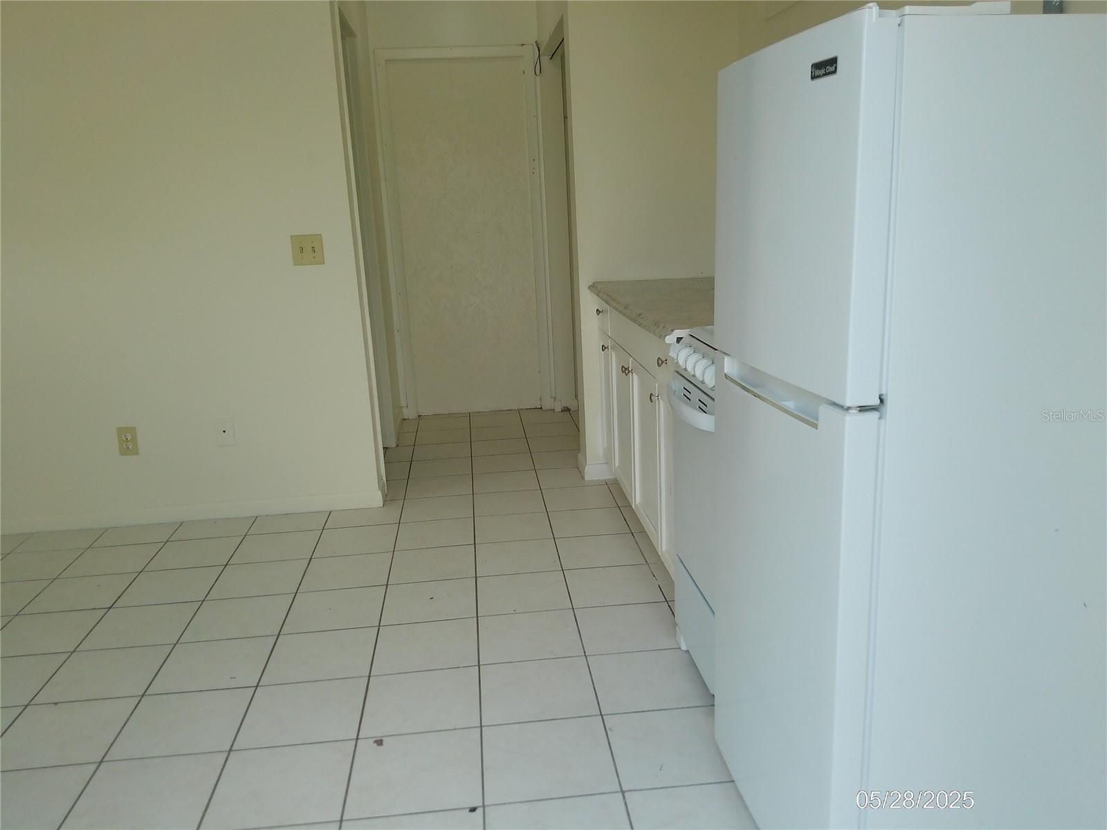 Image 2 of 13 For 1111 Cypress Gardens Boulevard 1