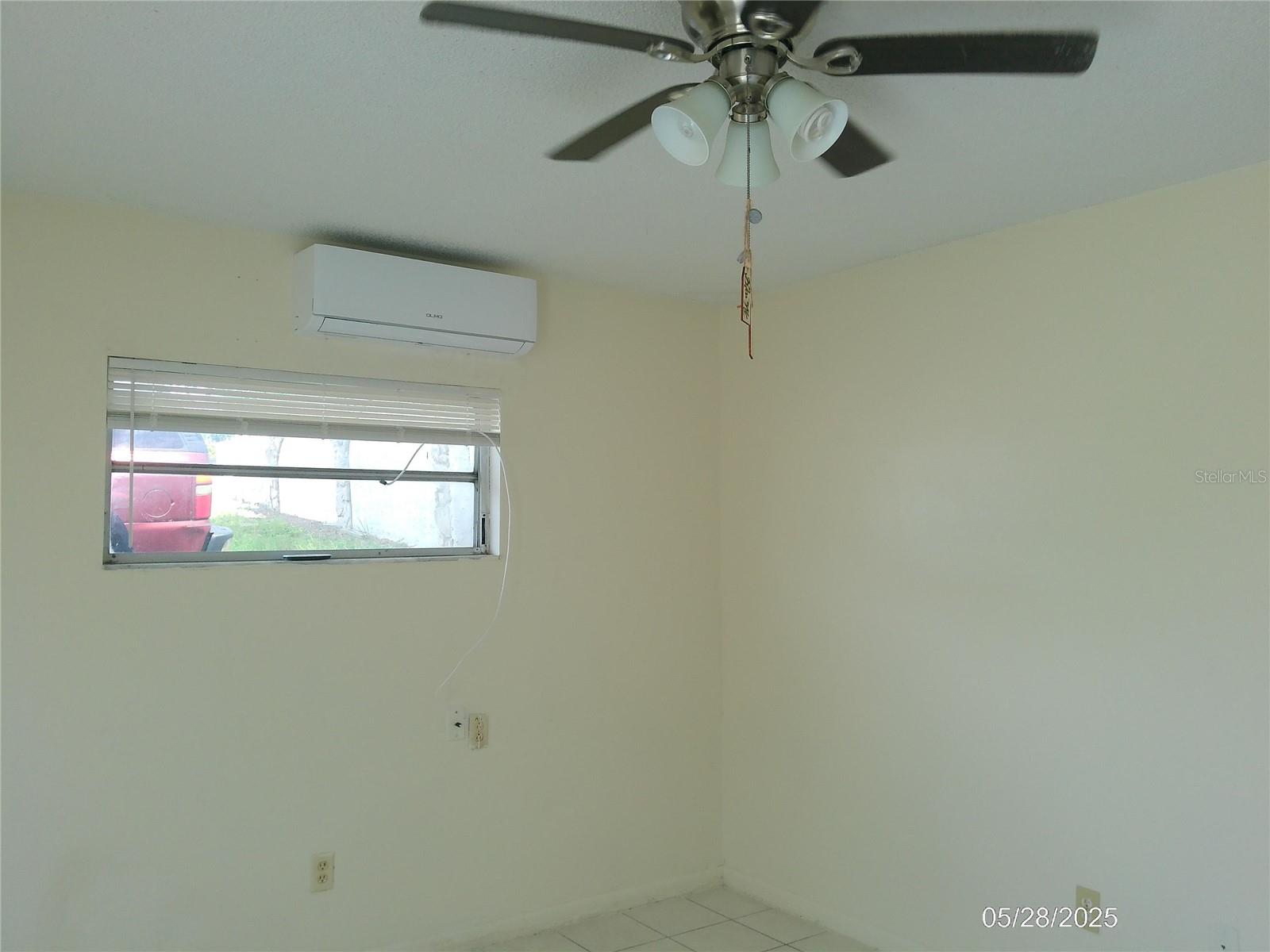 Image 5 of 13 For 1111 Cypress Gardens Boulevard 1