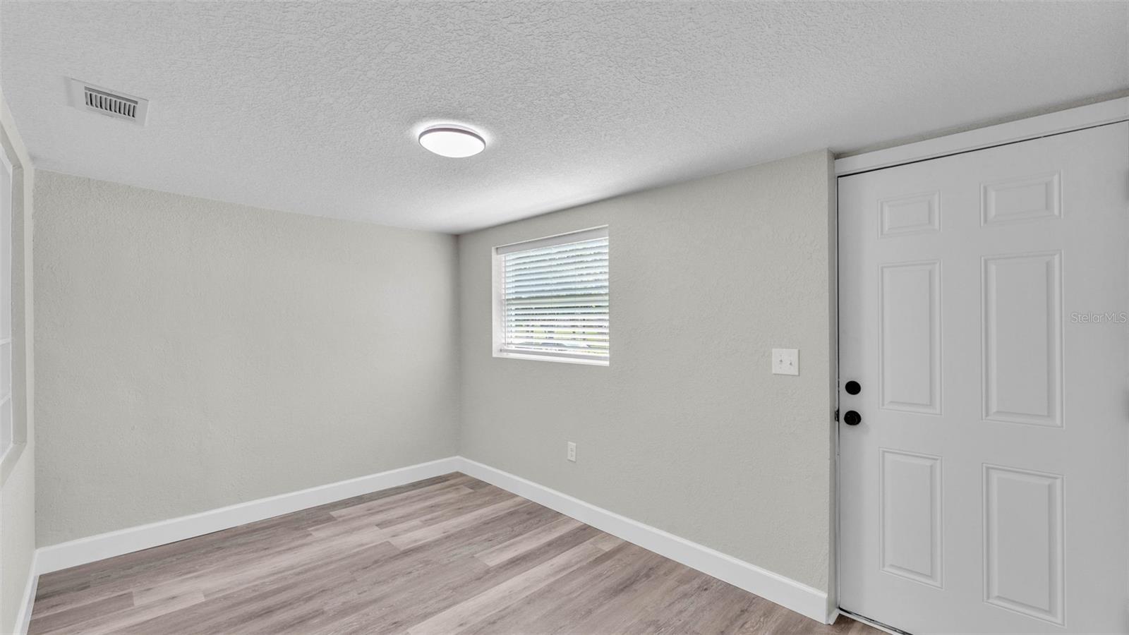 Image 3 of 45 For 980 Mill Avenue