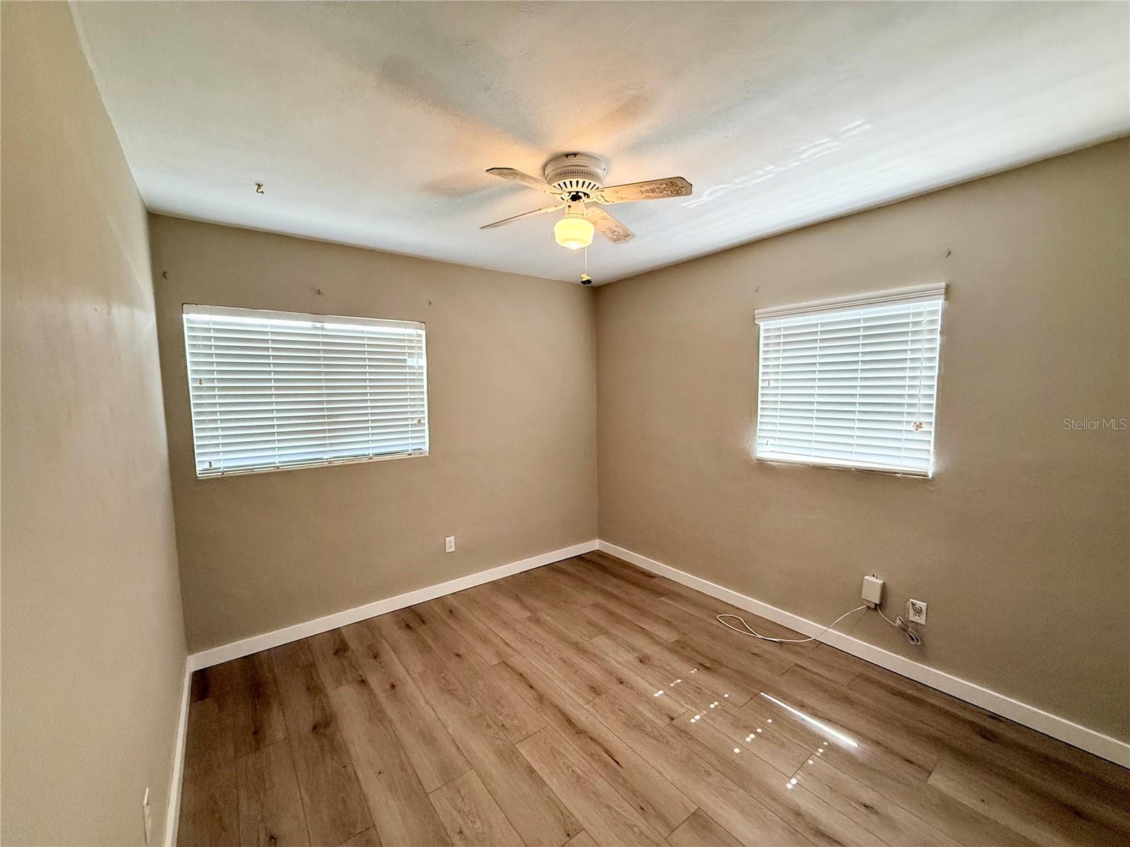 Image 17 of 30 For 2655 Hempstead Drive
