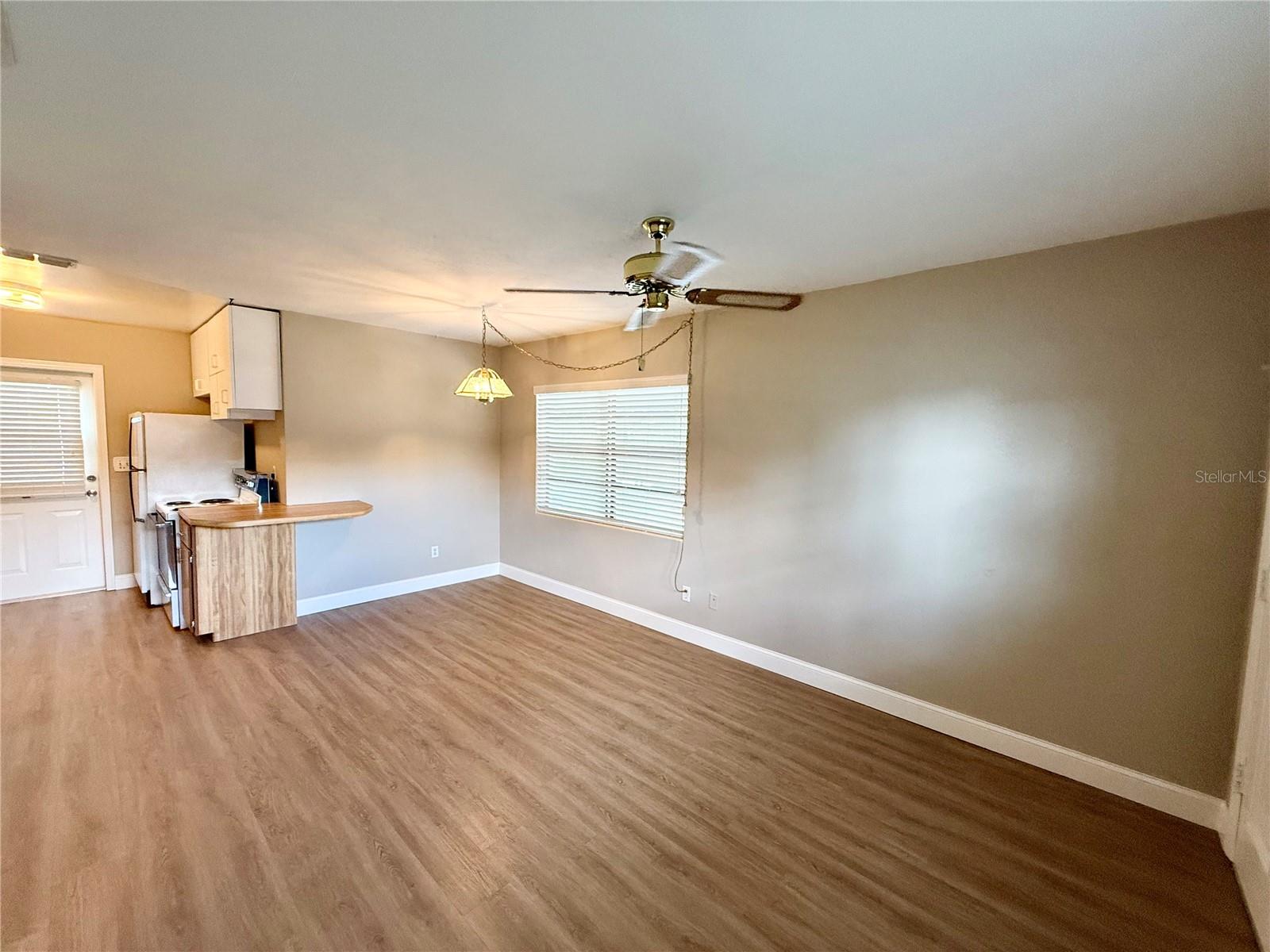 Image 5 of 30 For 2655 Hempstead Drive