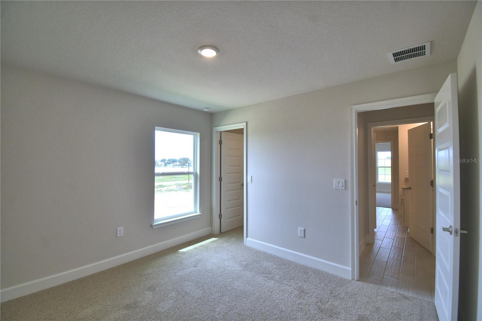 Image 26 of 69 For 5409 Waterside Drive