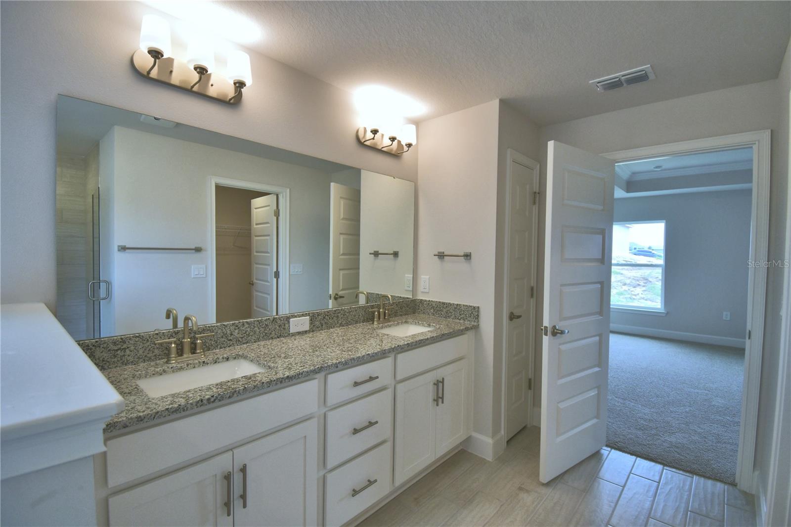 Image 45 of 69 For 5409 Waterside Drive