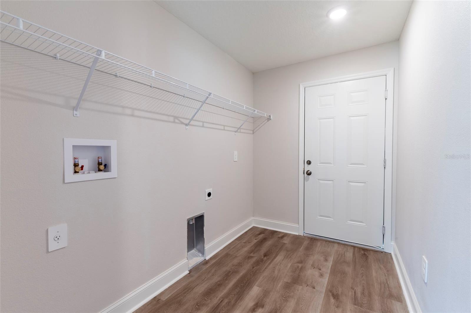 Image 12 of 15 For 9808 159th Street