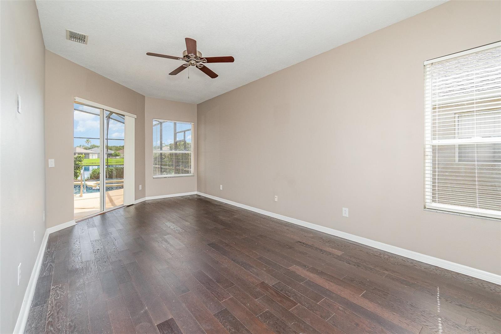 Image 15 of 40 For 13852 Eylewood Drive