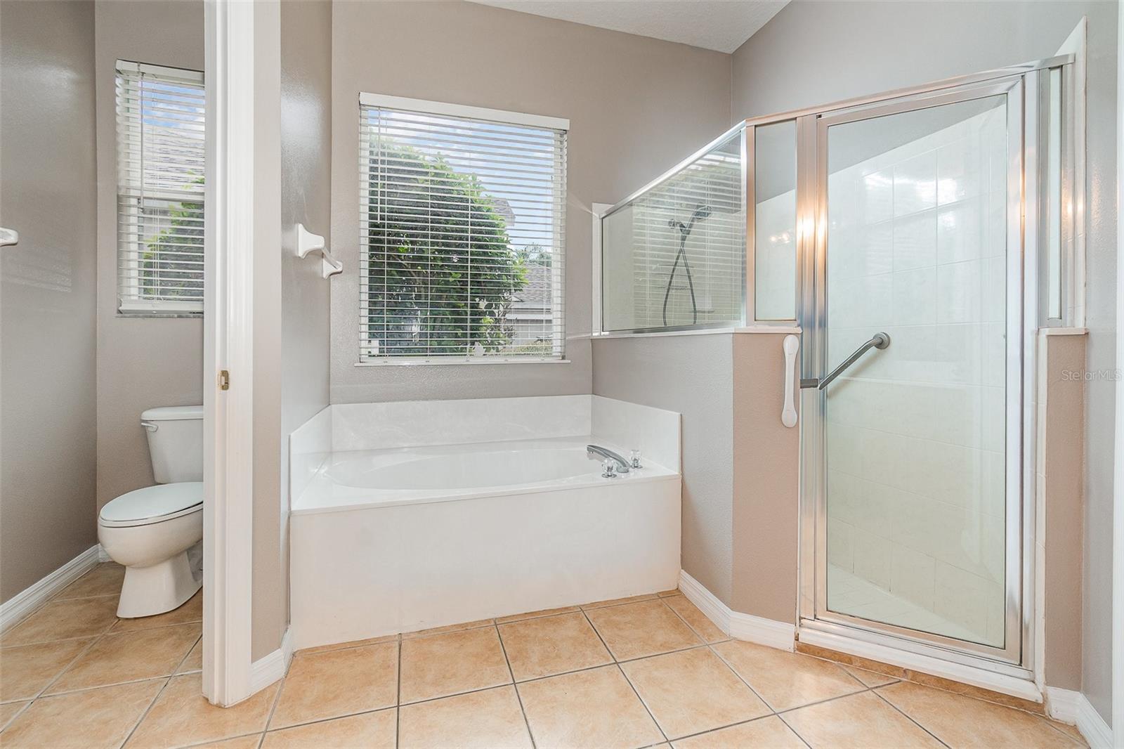 Image 19 of 40 For 13852 Eylewood Drive