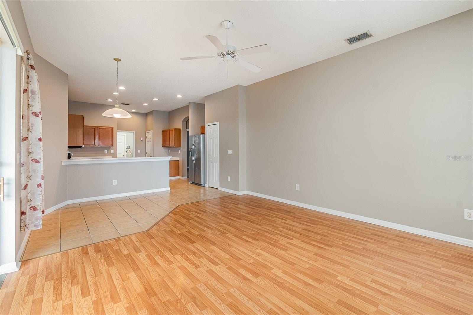 Image 8 of 40 For 13852 Eylewood Drive