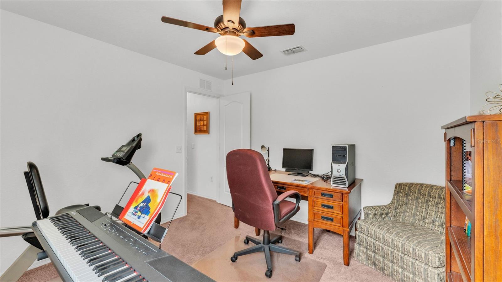 Image 28 of 40 For 1129 Bowline Street