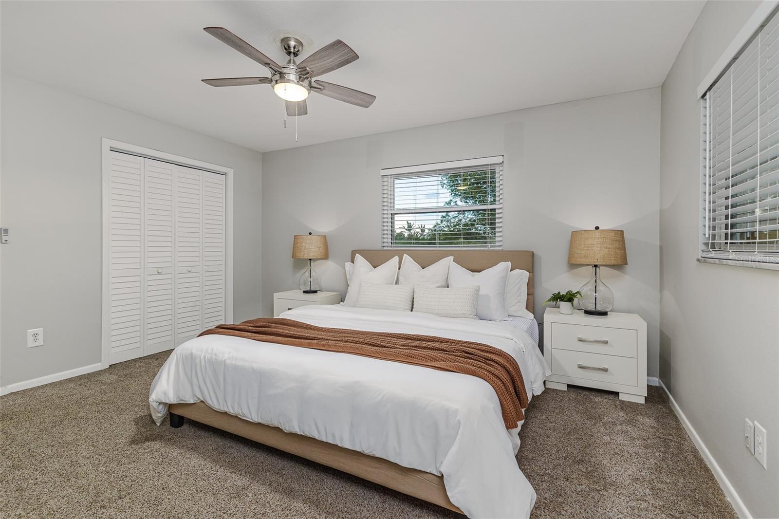 Image 19 of 45 For 2726 Cleveland Heights Boulevard