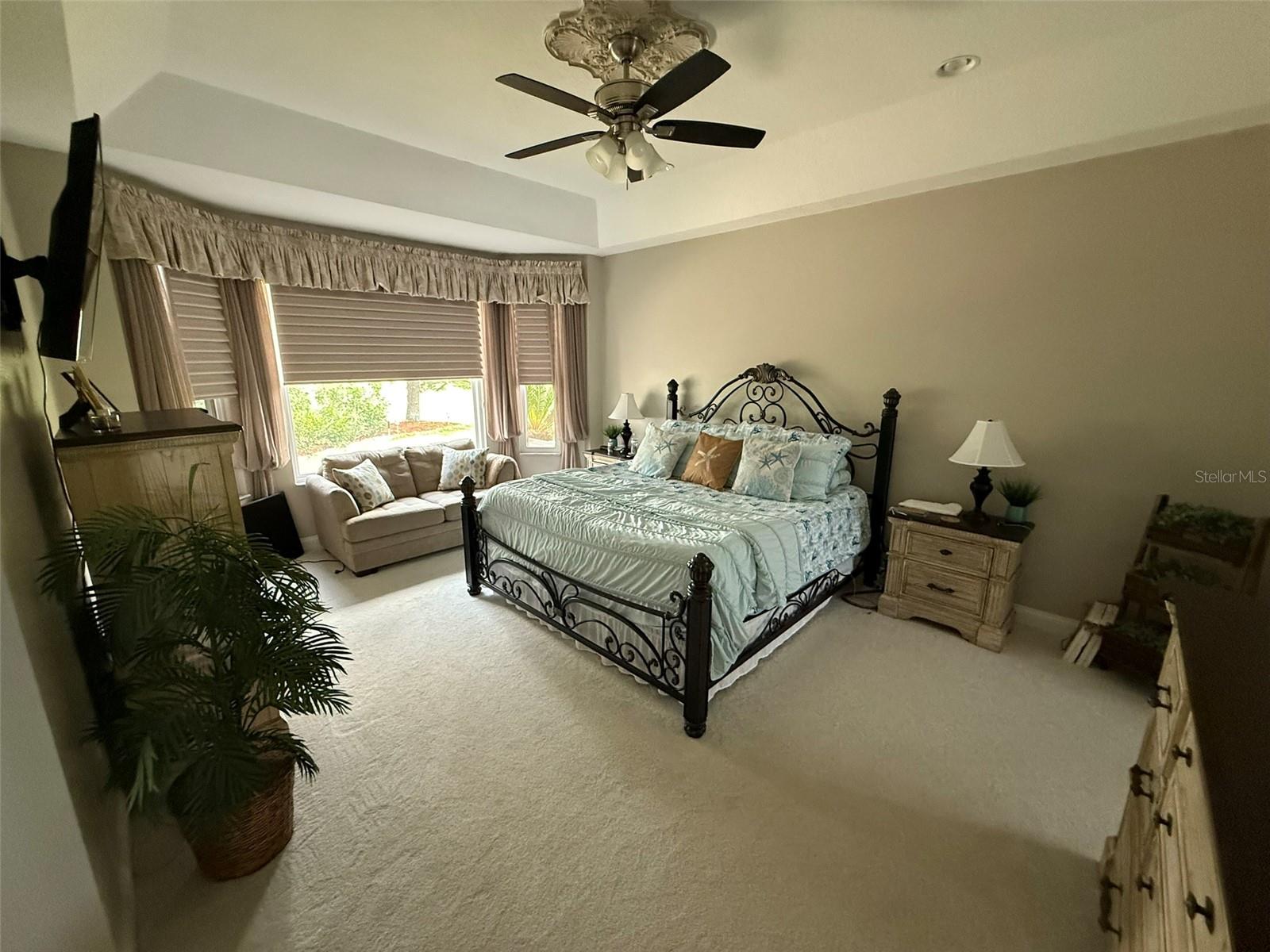 Image 14 of 17 For 7023 Hazeltine Circle