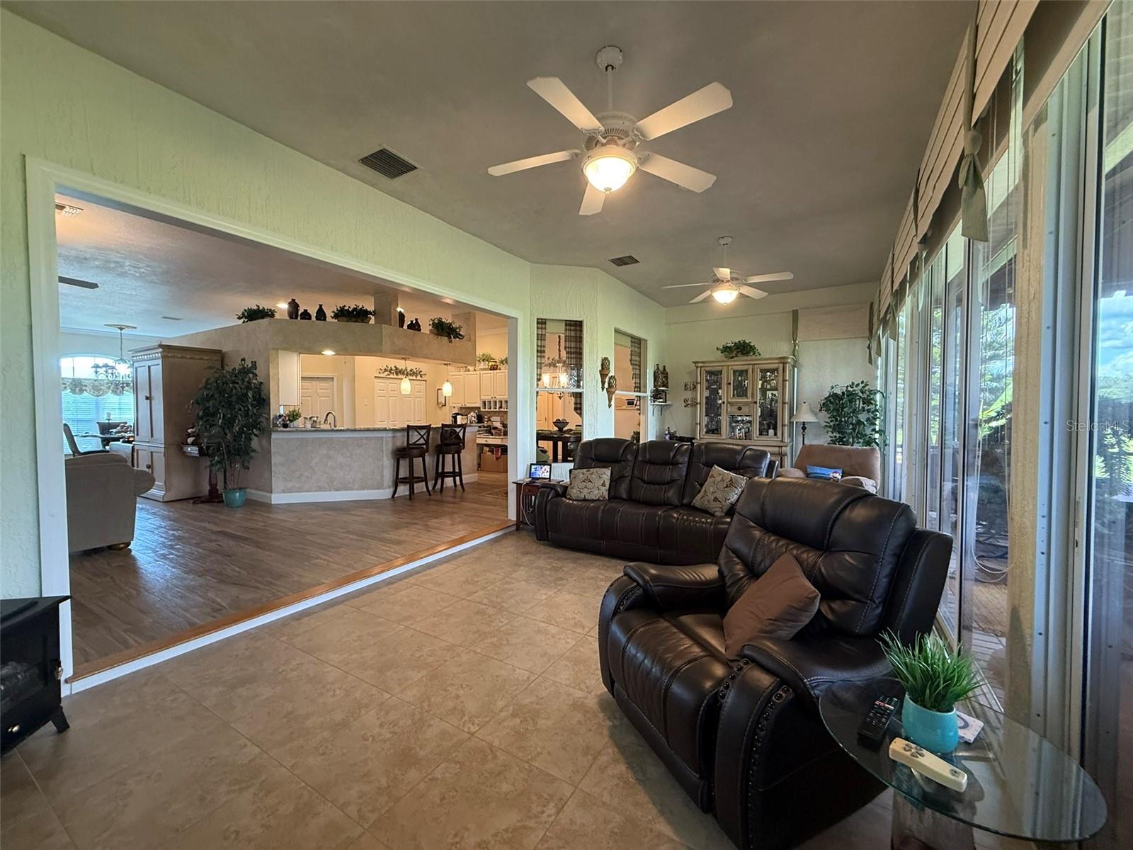 Image 28 of 39 For 7023 Hazeltine Circle