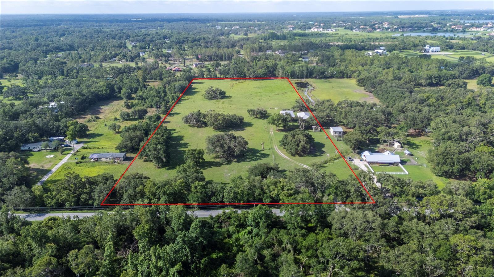 Details for 12135 Knights Griffin Road, THONOTOSASSA, FL 33592