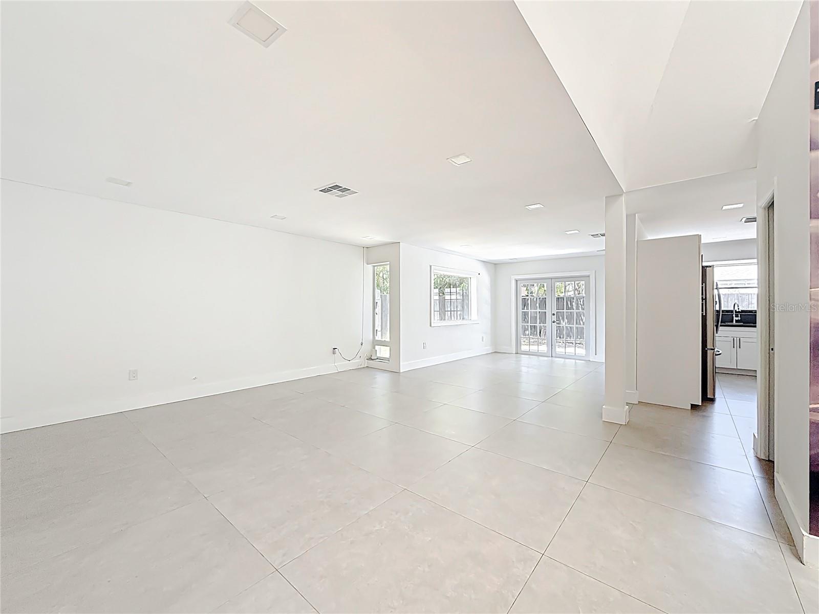 Image 11 of 53 For 4996 95th Avenue