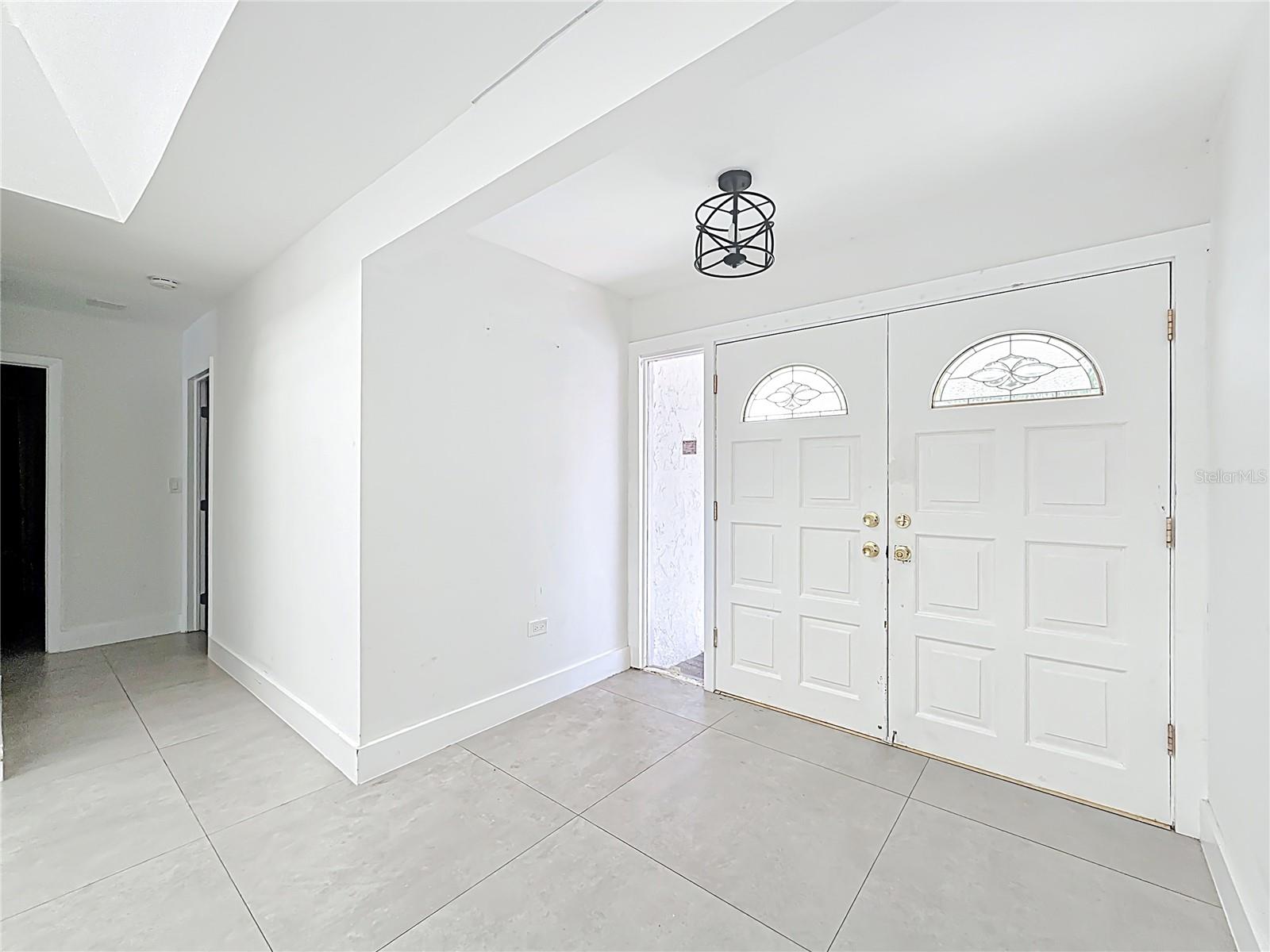 Image 4 of 53 For 4996 95th Avenue