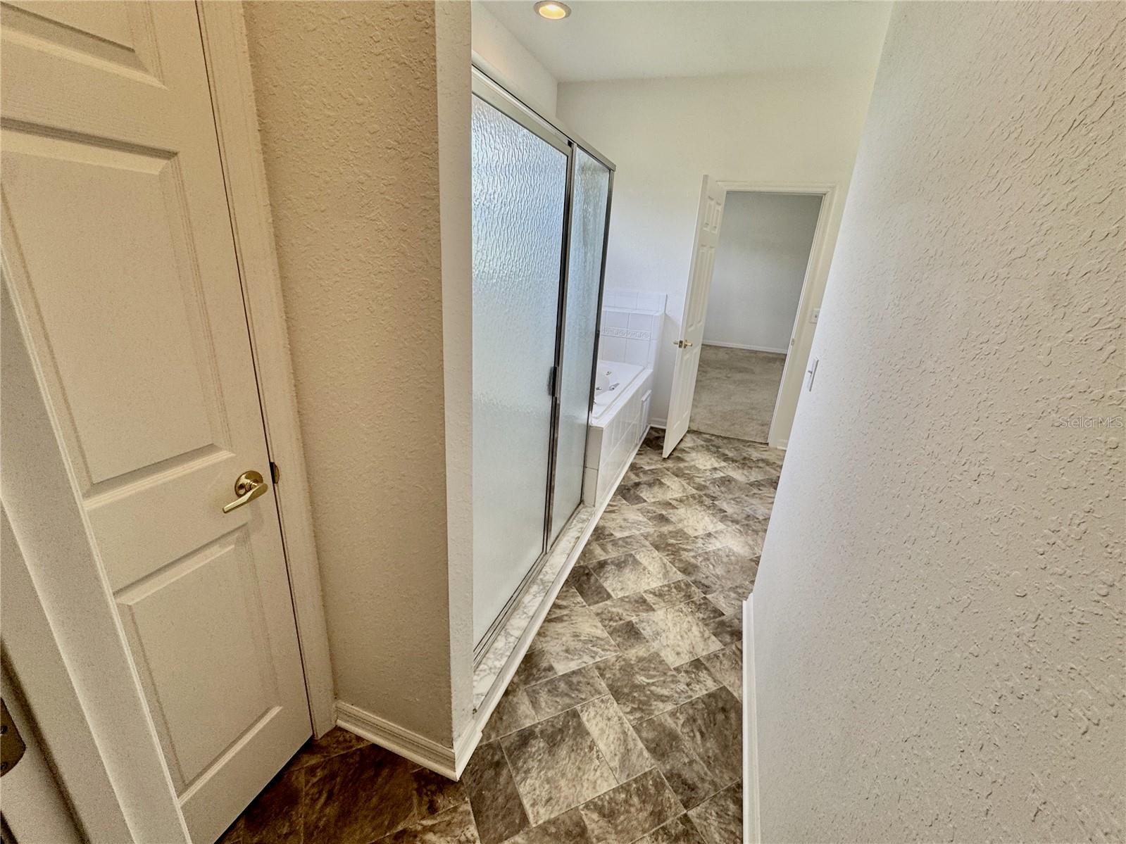 Image 15 of 25 For 5796 Woodruff Way