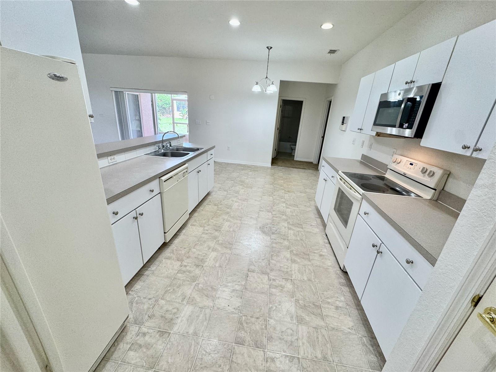 Image 7 of 25 For 5796 Woodruff Way